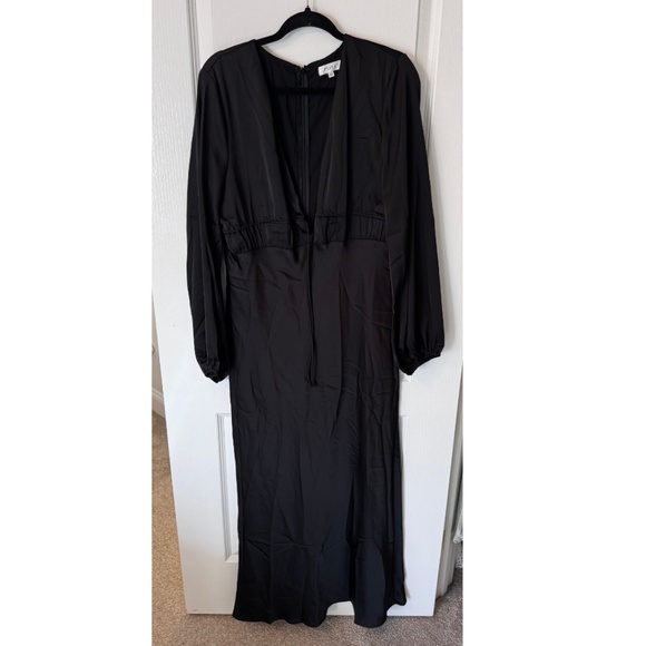 Amara Maxi Dress - Black Tie Dress - Picture 4 of 11
